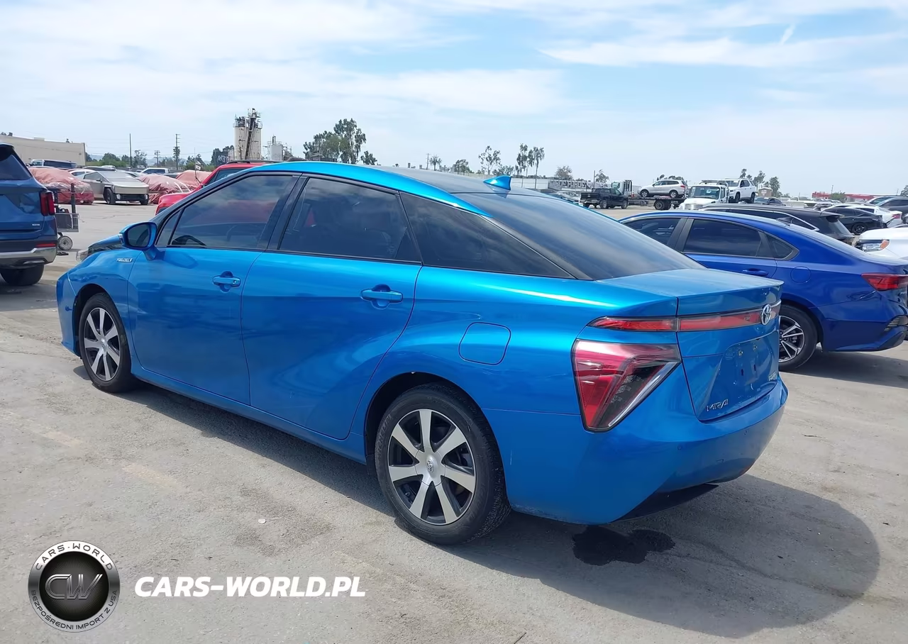 2018 Toyota Mirai VIN:JTDBVRBD3JA004246 - 3