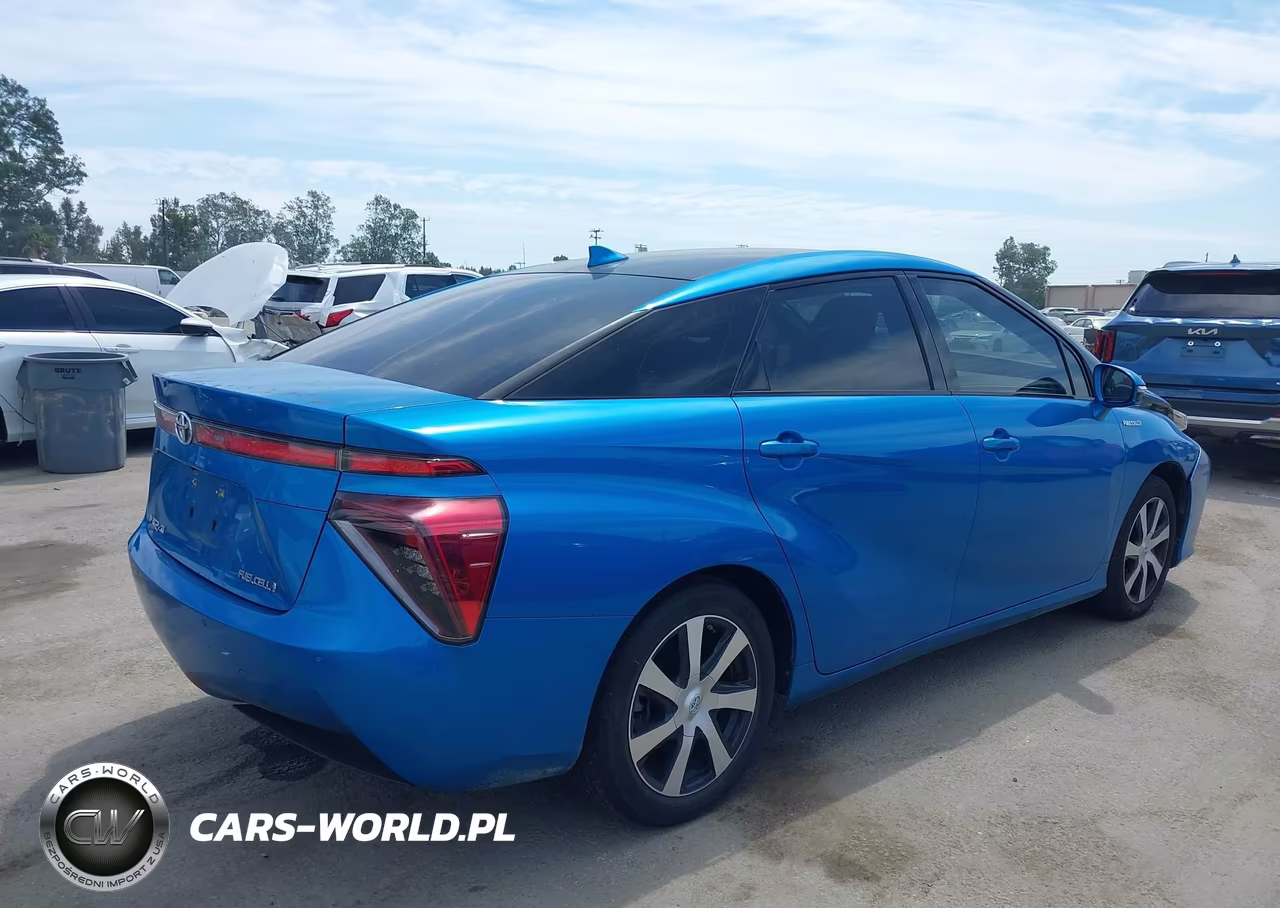 2018 Toyota Mirai VIN:JTDBVRBD3JA004246 - 4