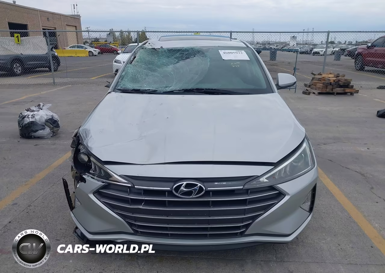 2019 Hyundai Elantra Value Edition VIN:5NPD84LF4KH487341 - 12