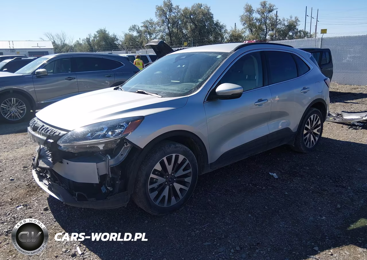2020 Ford Escape Titanium VIN:1FMCU9J92LUA11948 - 2
