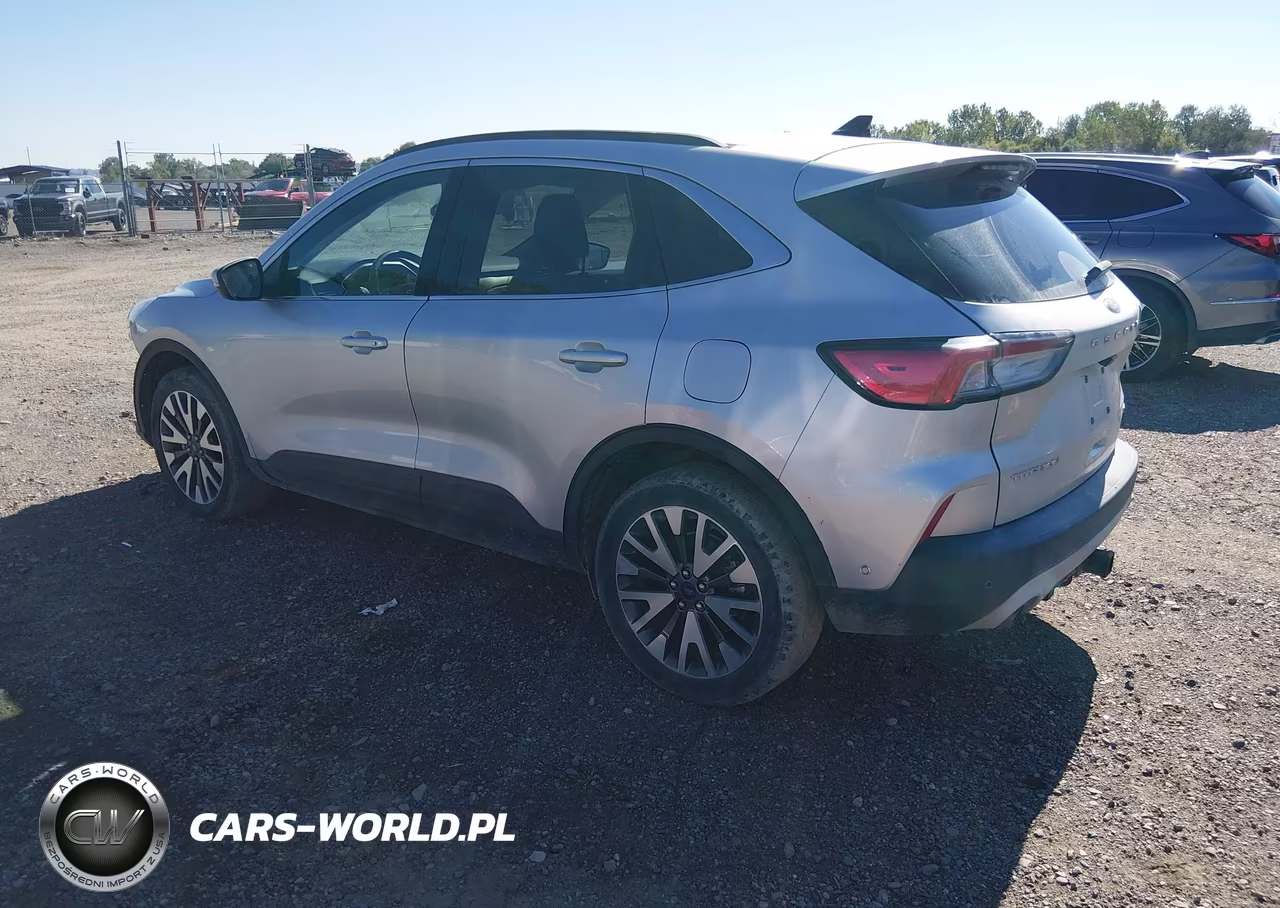 2020 Ford Escape Titanium VIN:1FMCU9J92LUA11948 - 3
