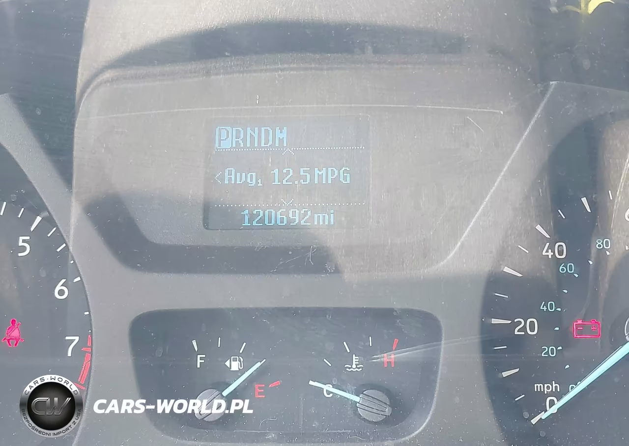 2018 Ford Transit-250 VIN:1FTYR2YM5JKB11564 - 7