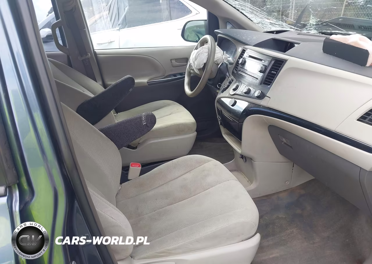 2013 Toyota Sienna L V6 7 Passenger VIN:5TDZK3DC5DS322983 - 5