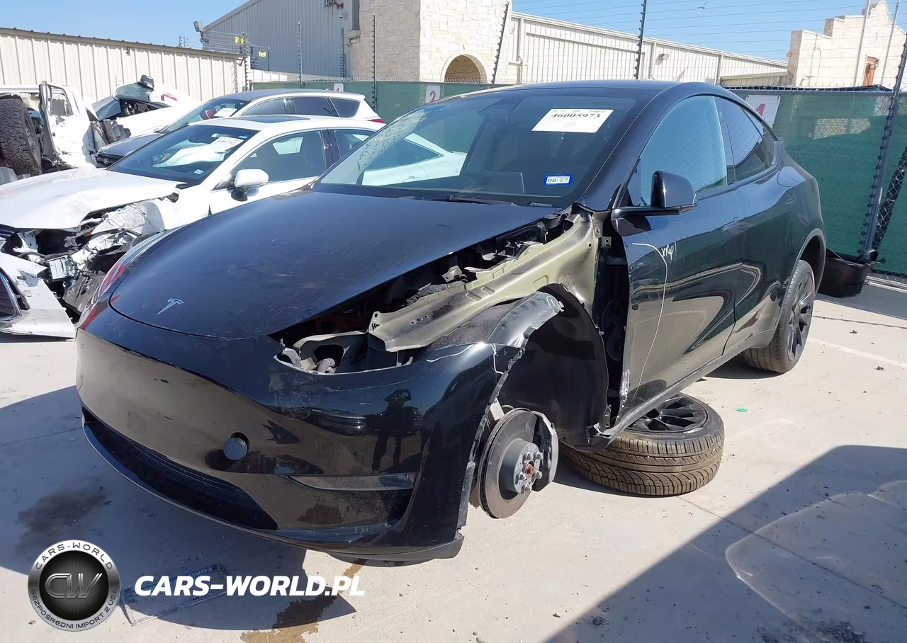 2023 Tesla Model Y Awd-Long Range Dual Motor All-Wheel Drive VIN:7SAYGDEE3PA107999 - 2