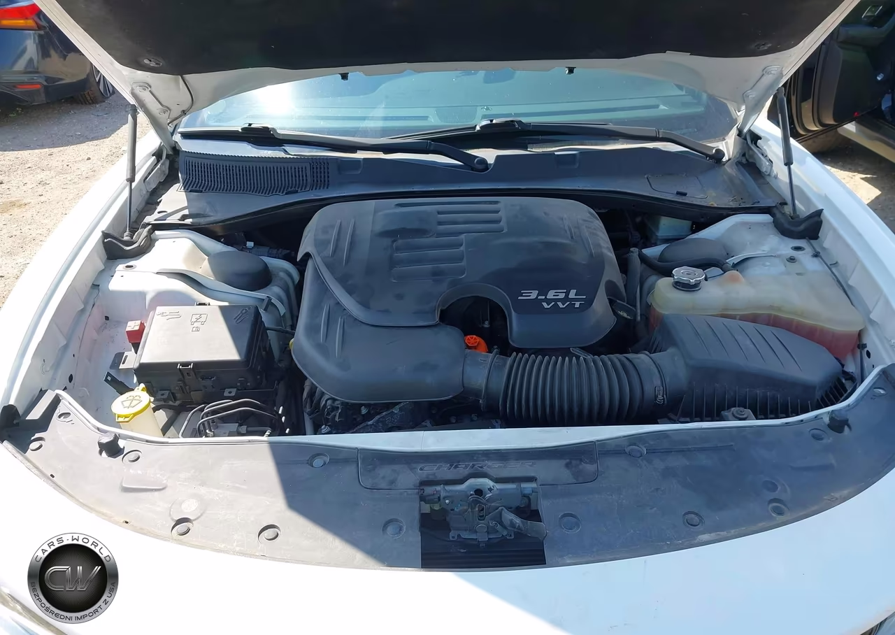 2020 Dodge Charger Sxt Rwd VIN:2C3CDXBG2LH140642 - 10