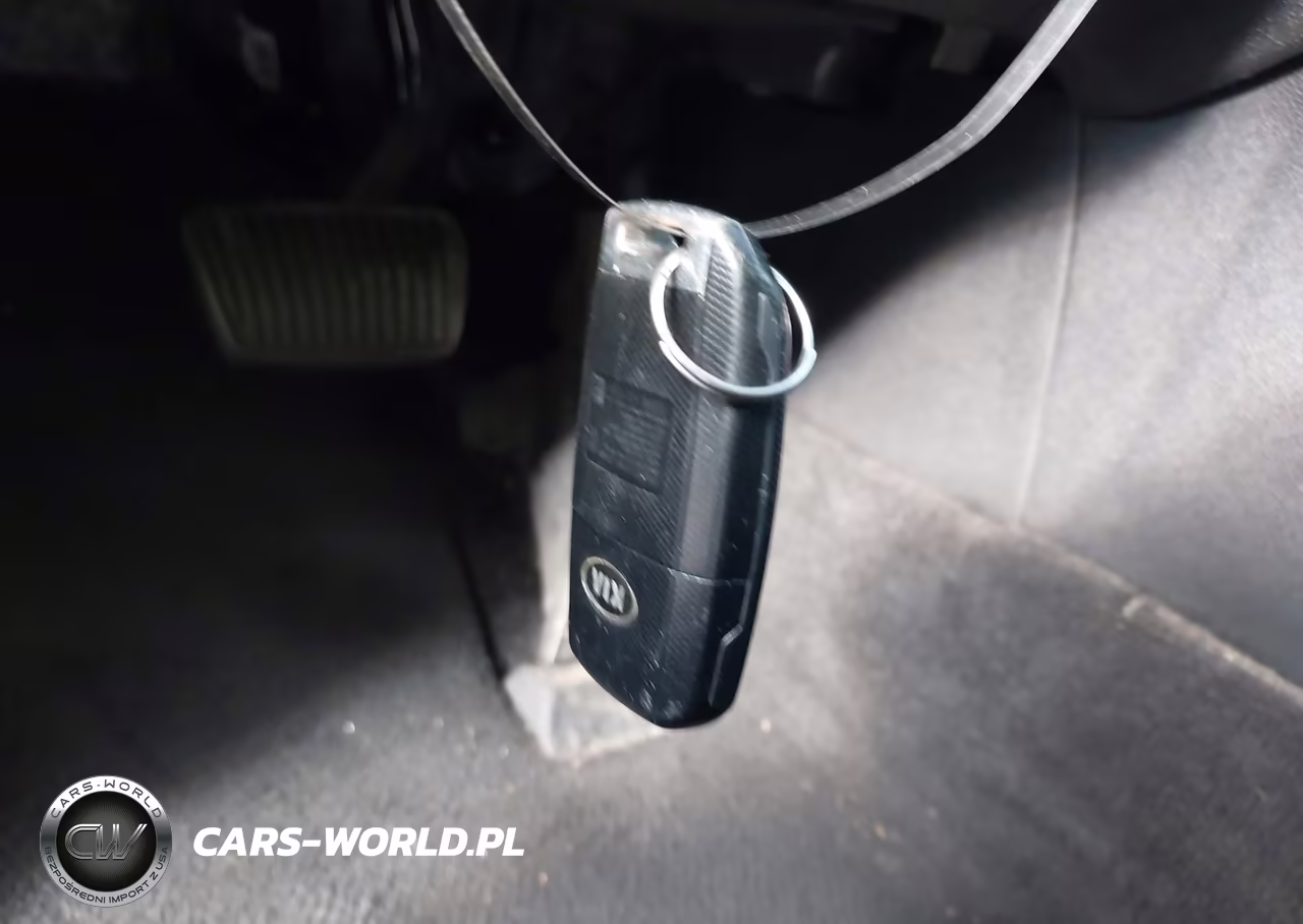2019 Kia Optima Lx VIN:5XXGT4L38KG359438 - 11