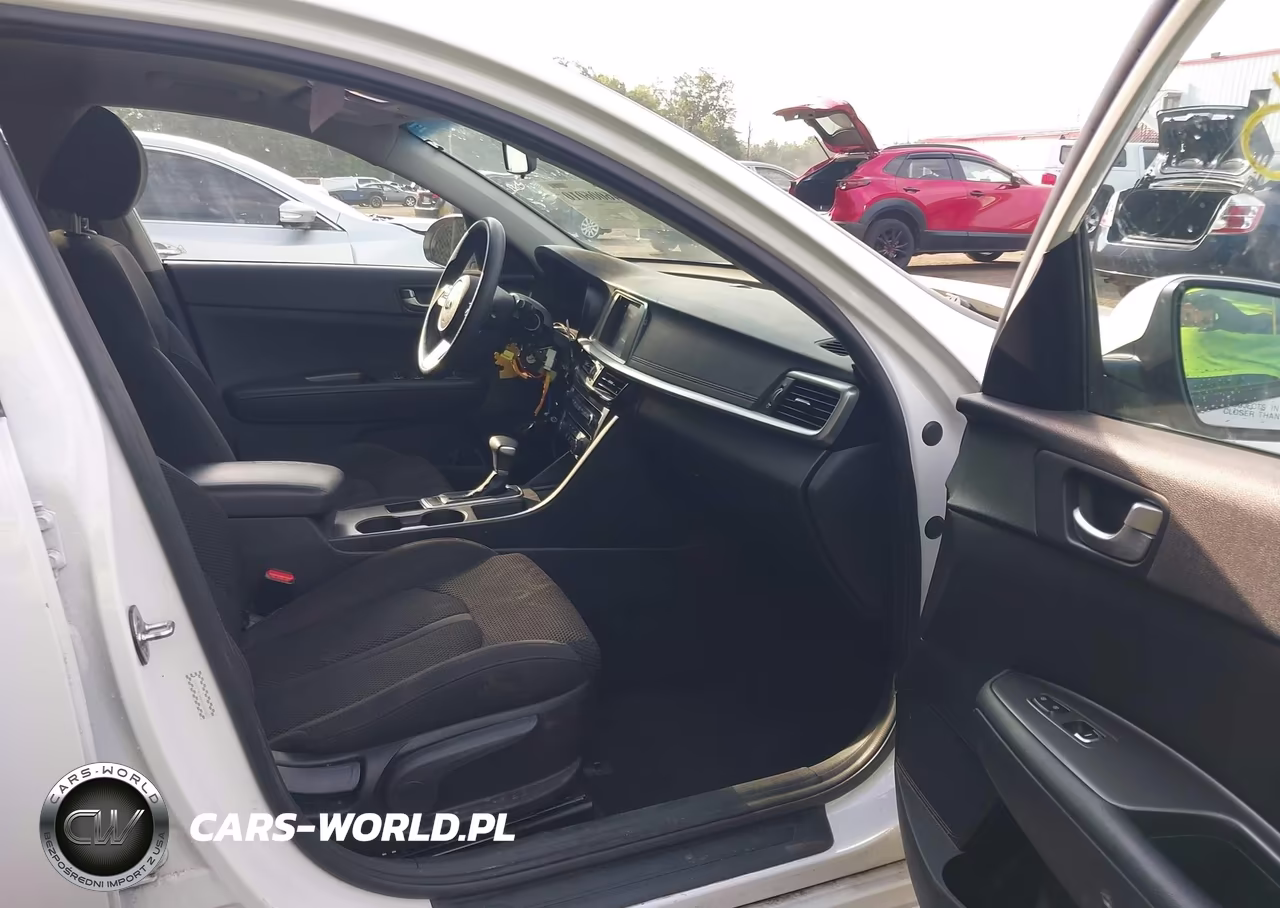2019 Kia Optima Lx VIN:5XXGT4L38KG359438 - 5