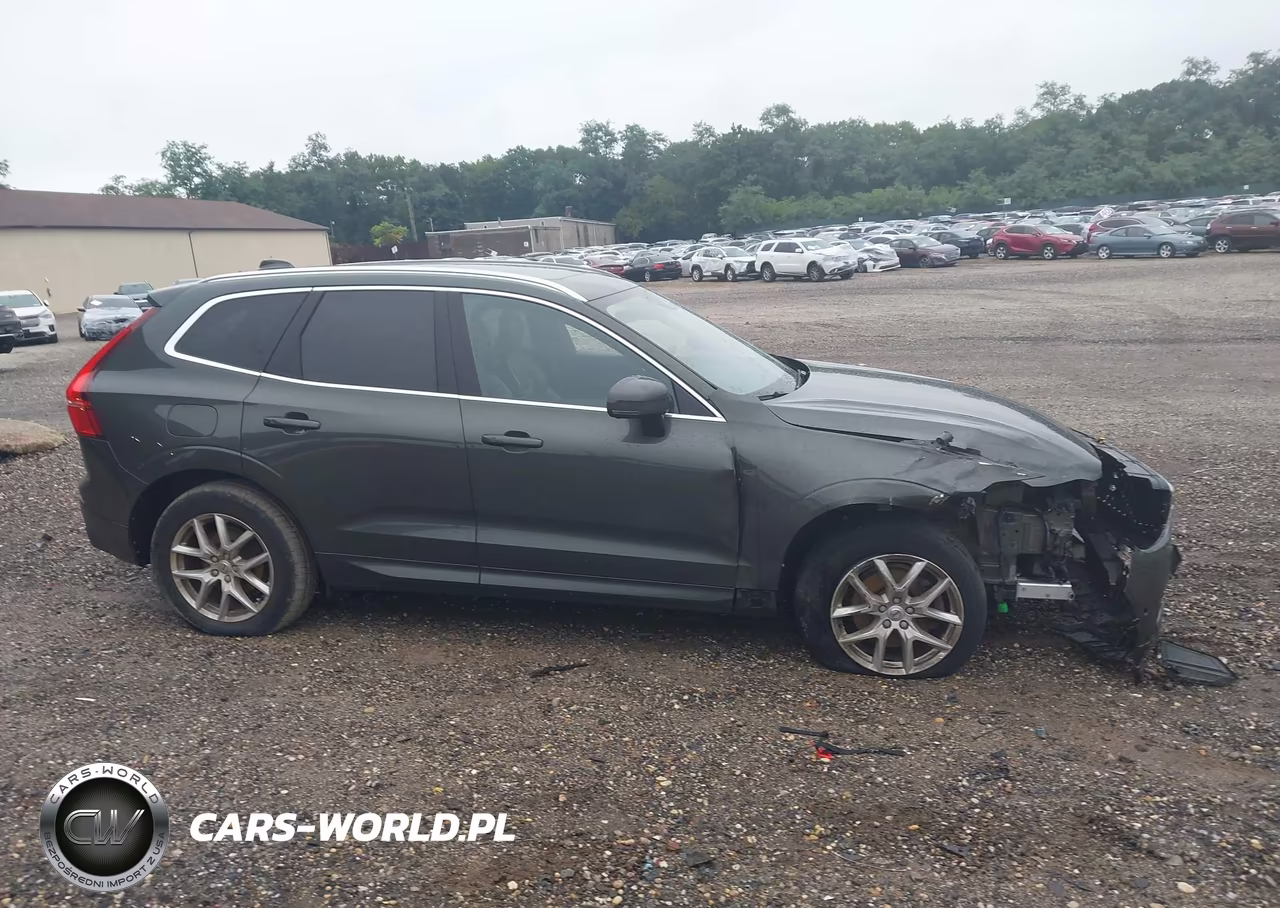 2018 Volvo Xc60 T5 Momentum VIN:YV4102RK6J1025305 - 13
