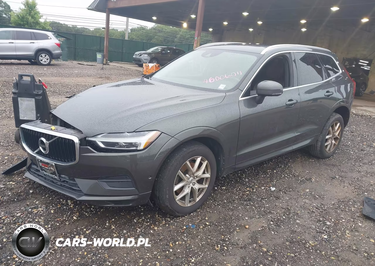 2018 Volvo Xc60 T5 Momentum VIN:YV4102RK6J1025305 - 2