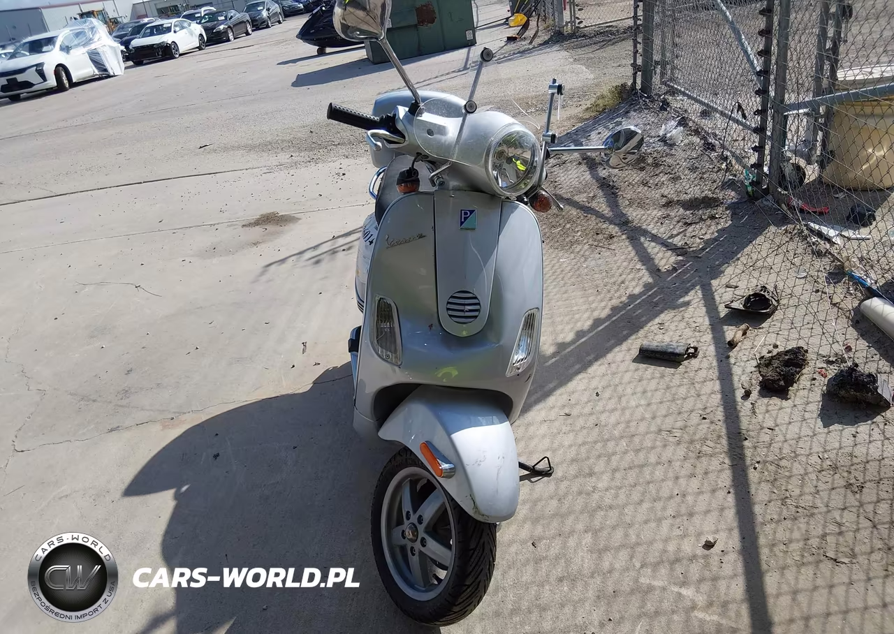 2007 Vespa Lx 150 VIN:ZAPM448F275006304 - 14