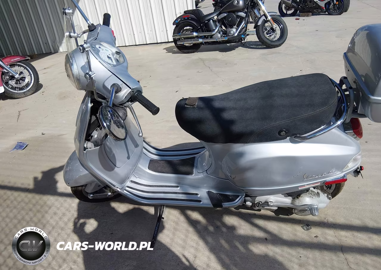 2007 Vespa Lx 150 VIN:ZAPM448F275006304 - 17