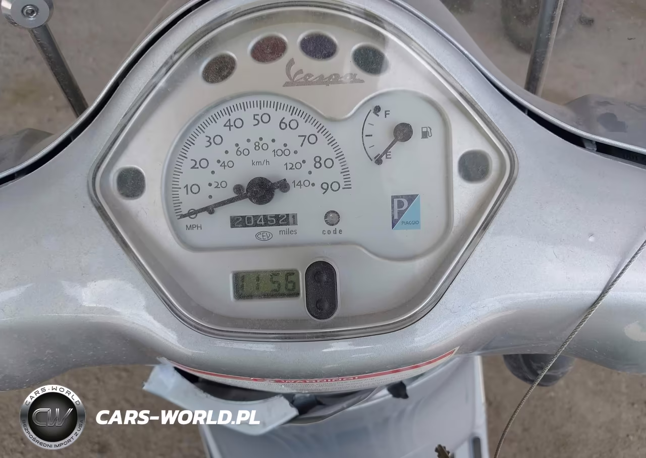 2007 Vespa Lx 150 VIN:ZAPM448F275006304 - 7