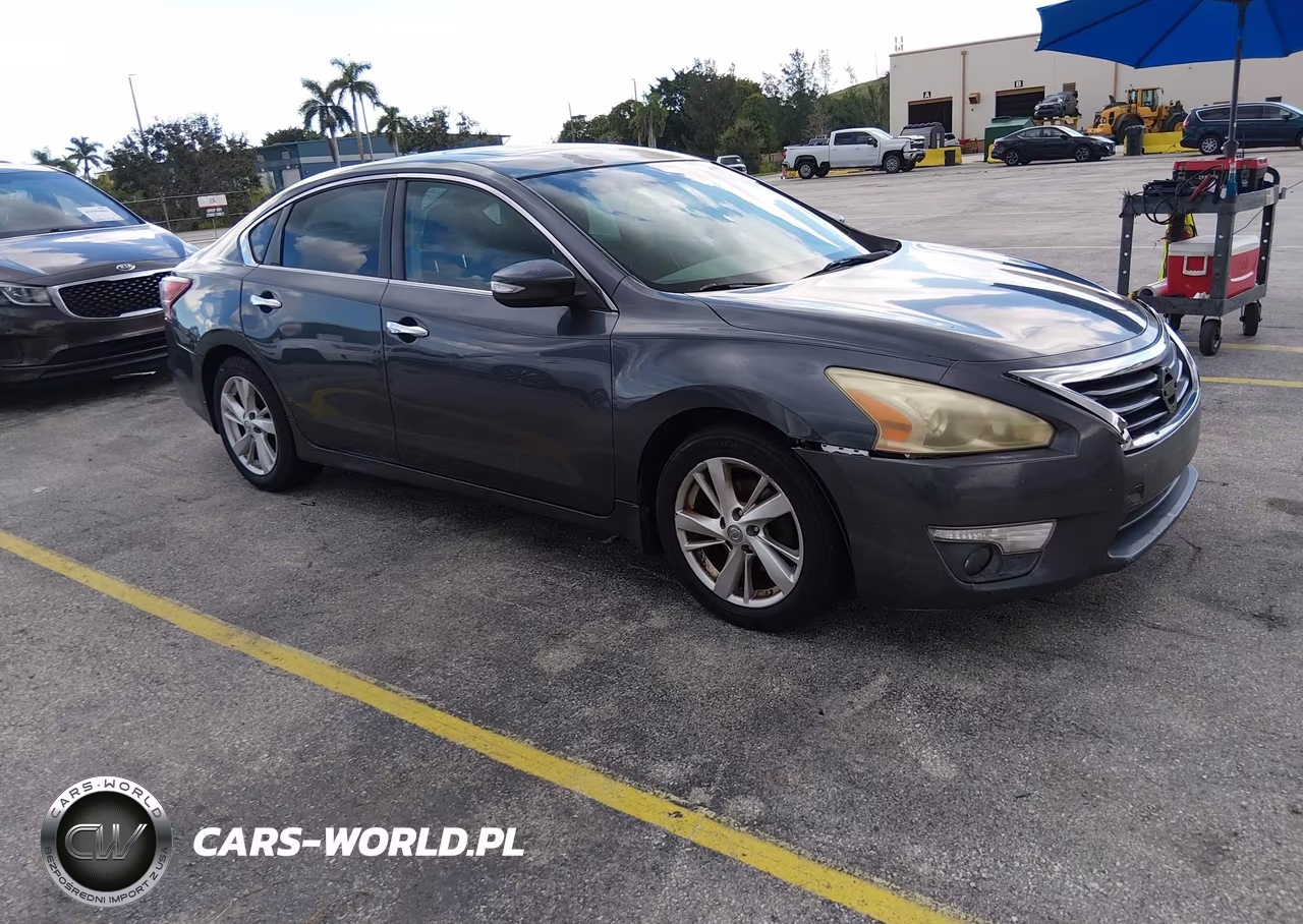 2013 Nissan Altima 2.5 Sv – zdjęcie 1 z 11