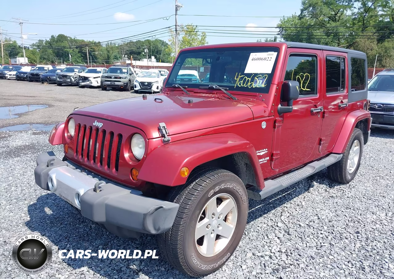 2012 Jeep Wrangler Unlimited Sahara VIN:1C4HJWEG4CL105104 - 6