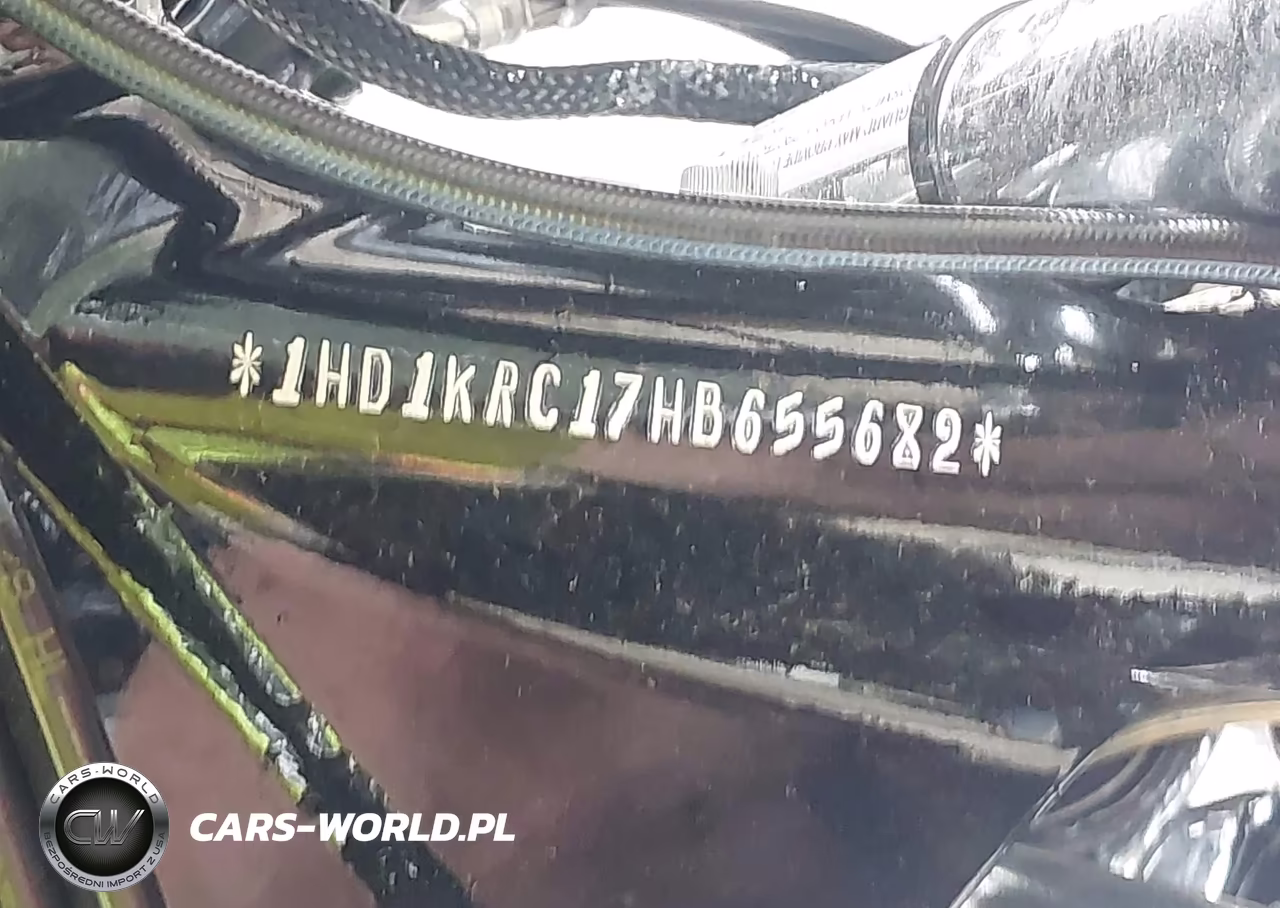 2017 Harley-Davidson Flhxs Street Glide Special VIN:1HD1KRC17HB655682 - 10