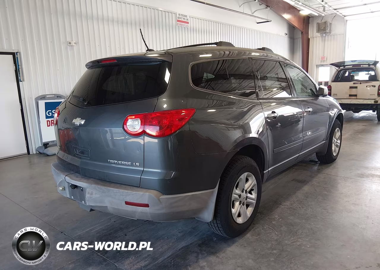 2011 Chevrolet Traverse Ls VIN:1GNKVFED3BJ273964 - 14