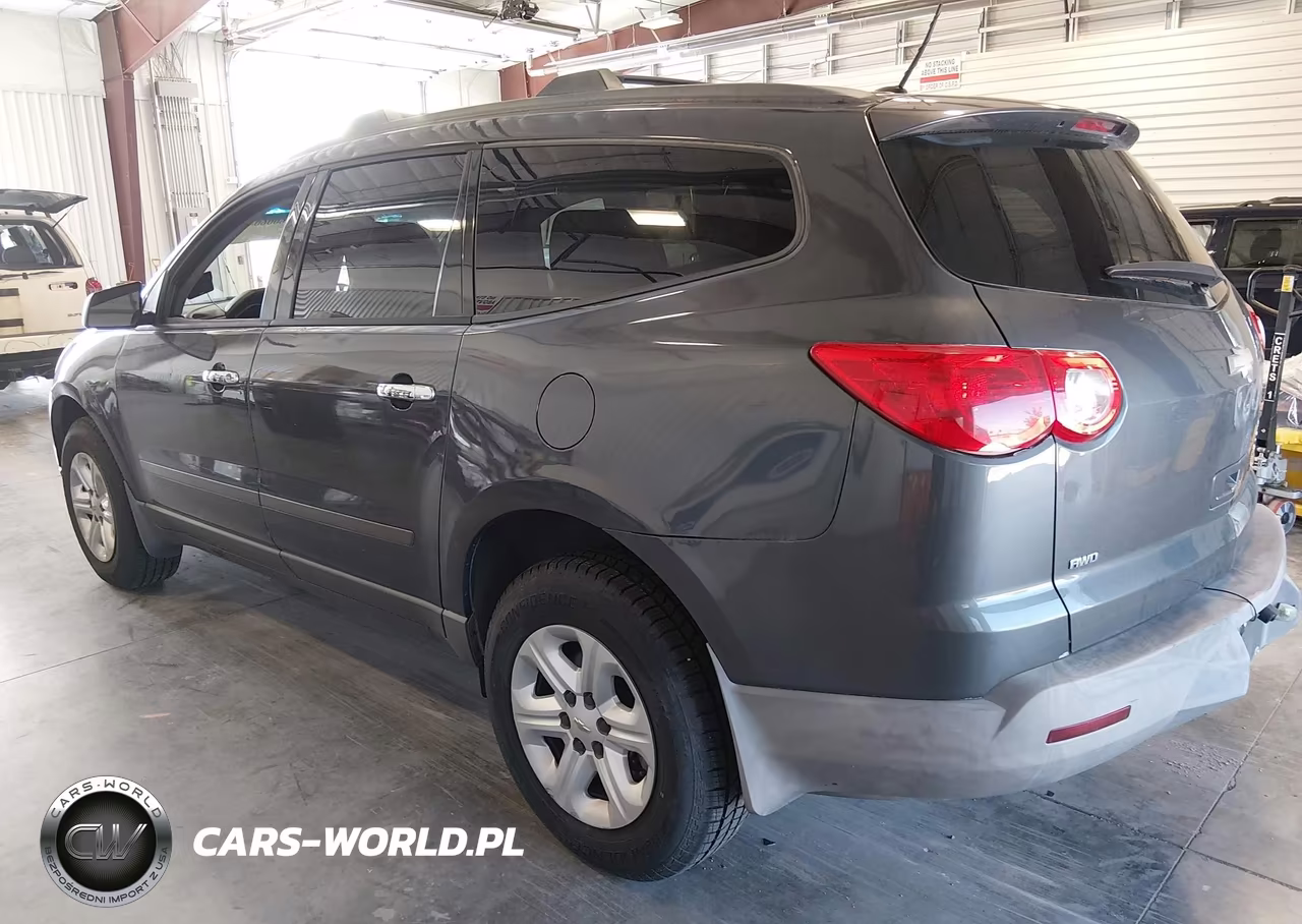 2011 Chevrolet Traverse Ls VIN:1GNKVFED3BJ273964 - 3