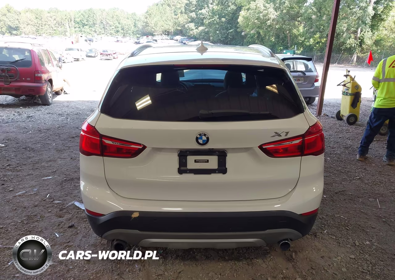 2016 BMW X1 xDrive28I VIN:WBXHT3Z32G4A51095 - 16