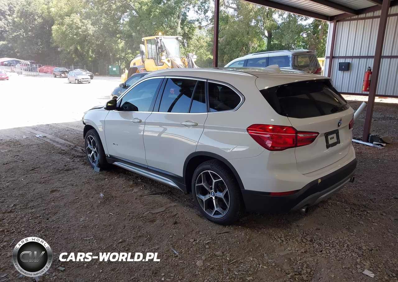 2016 BMW X1 xDrive28I VIN:WBXHT3Z32G4A51095 - 3