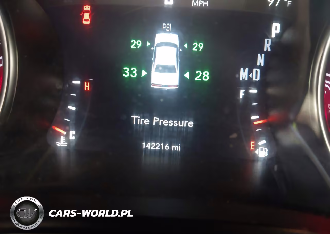 2017 Dodge Challenger Sxt VIN:2C3CDZAG3HH587386 - 16