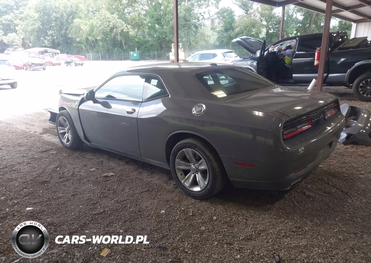 2017 Dodge Challenger Sxt VIN:2C3CDZAG3HH587386 - 3