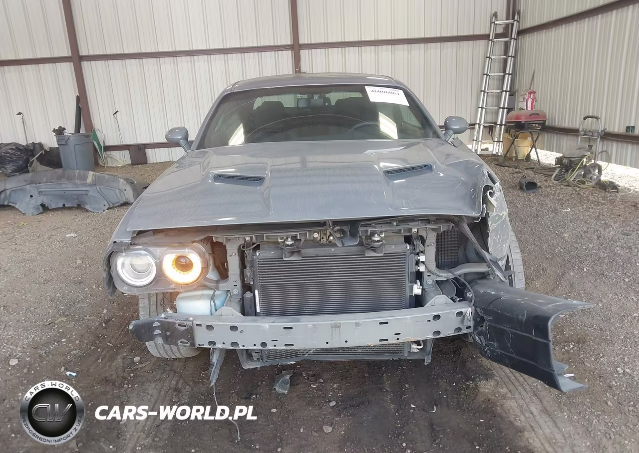 2017 Dodge Challenger Sxt VIN:2C3CDZAG3HH587386 - 6