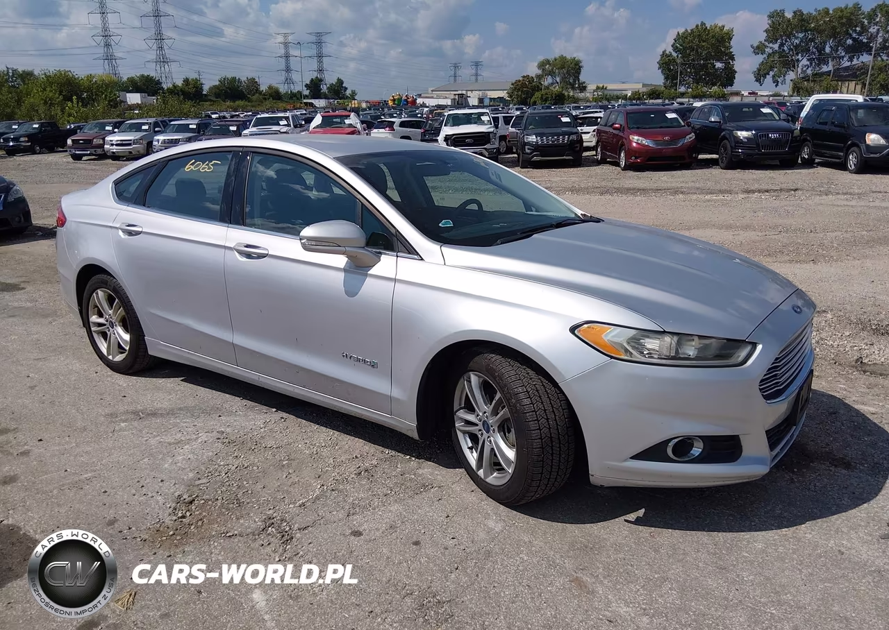 2016 Ford Fusion Hybrid Se – zdjęcie 1 z 11