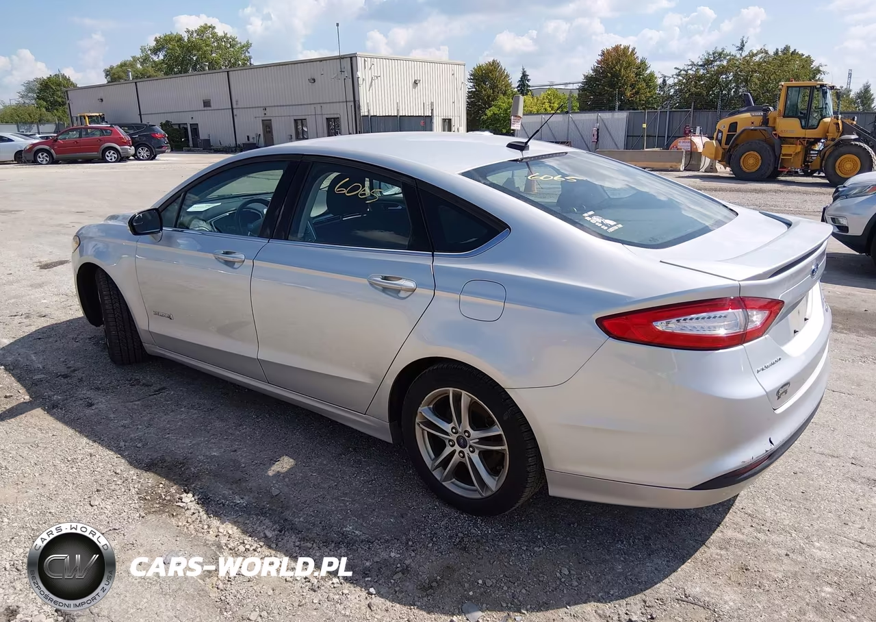 2016 Ford Fusion Hybrid Se VIN:3FA6P0LU4GR127192 - 3