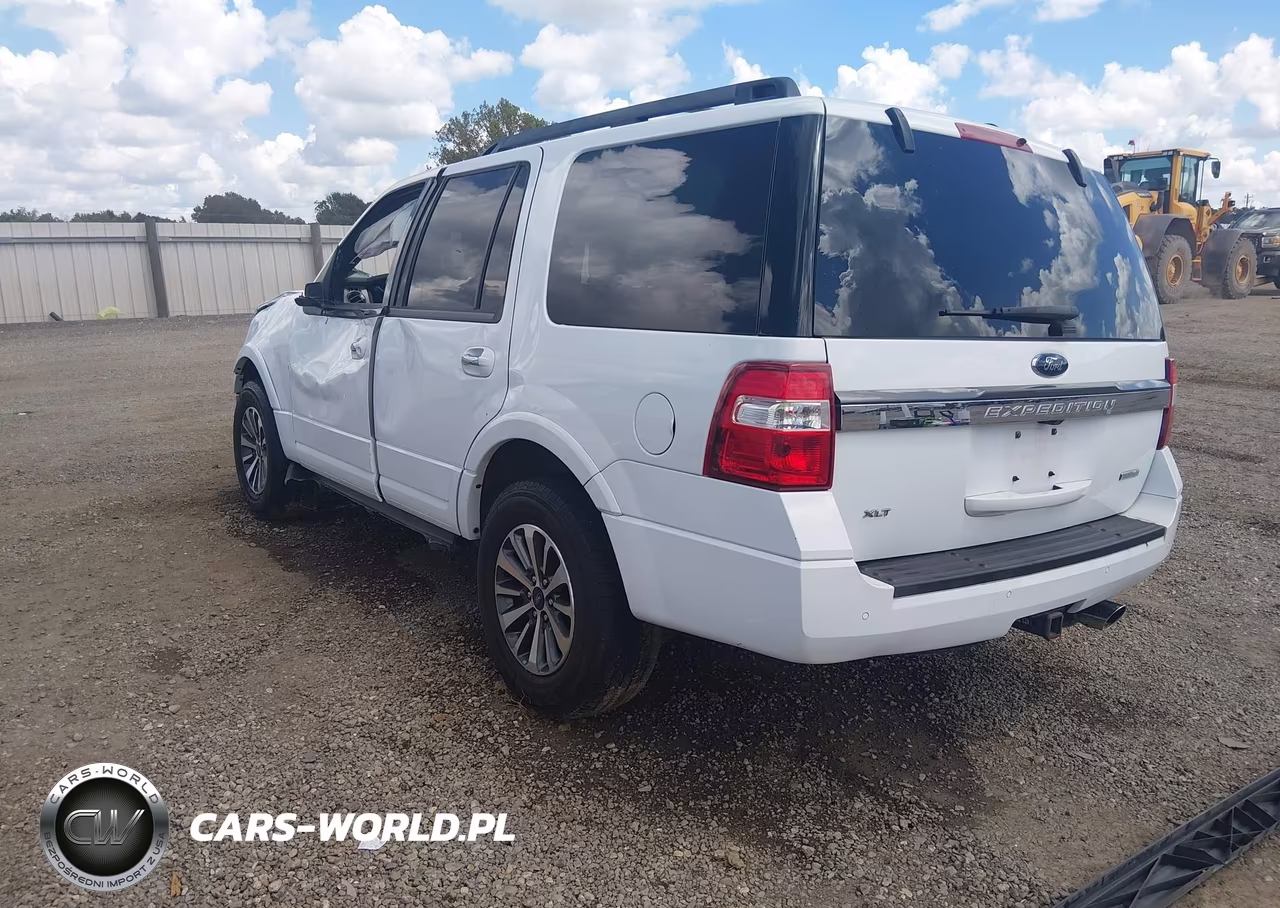 2016 Ford Expedition Xlt VIN:1FMJU1HT6GEF49630 - 3