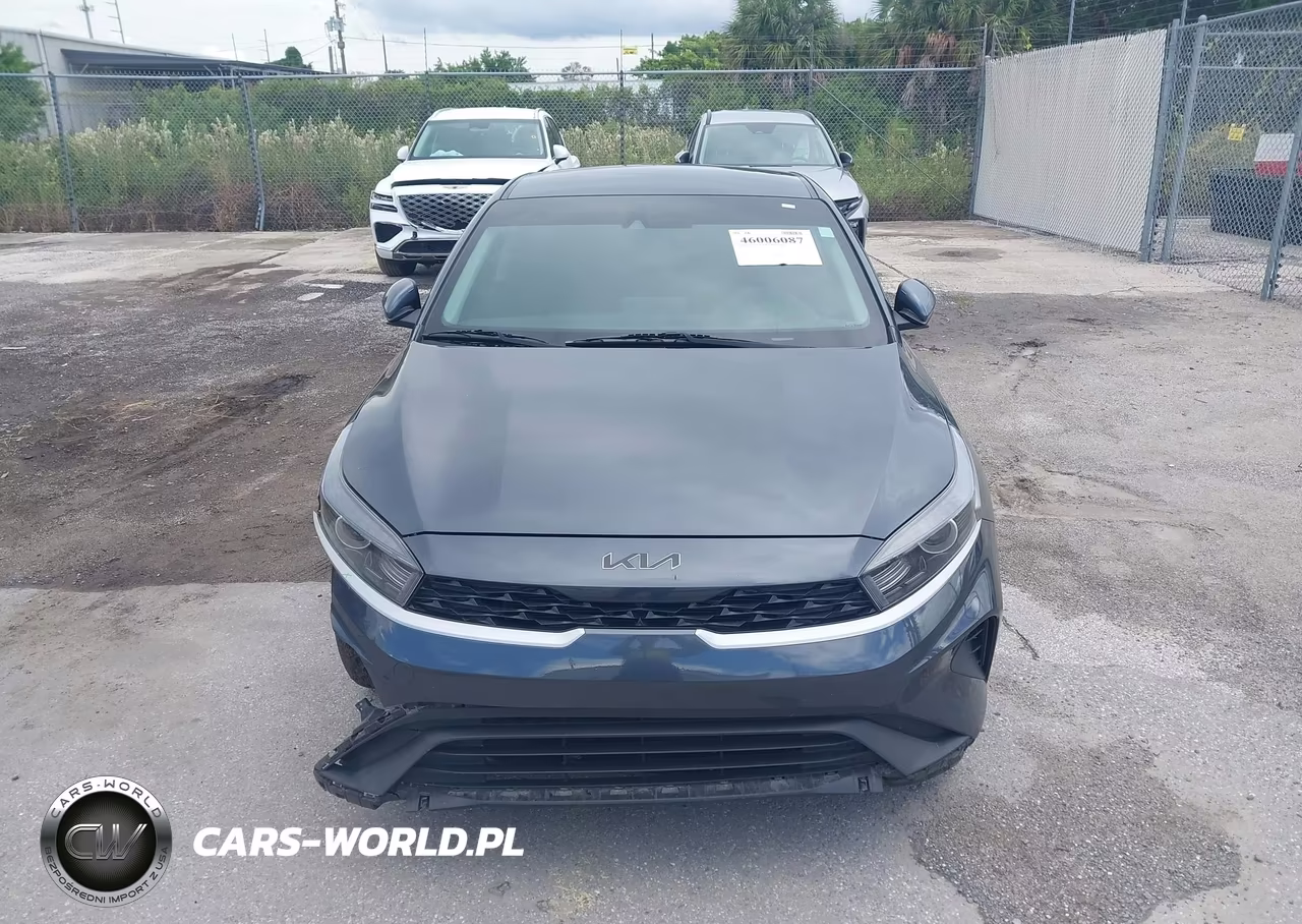 2023 Kia Forte Lxs VIN:3KPF24AD2PE633047 - 12