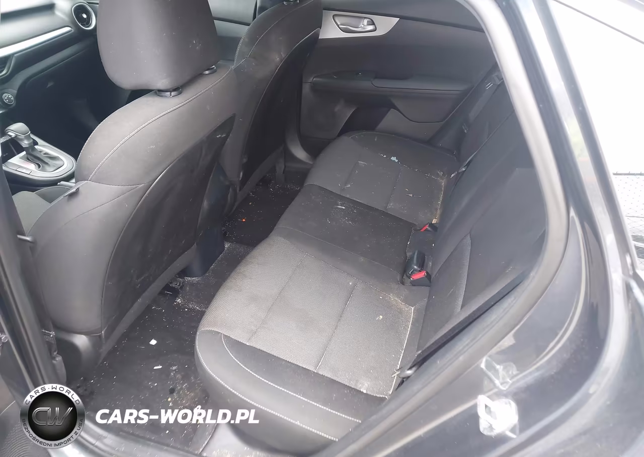 2023 Kia Forte Lxs VIN:3KPF24AD2PE633047 - 8