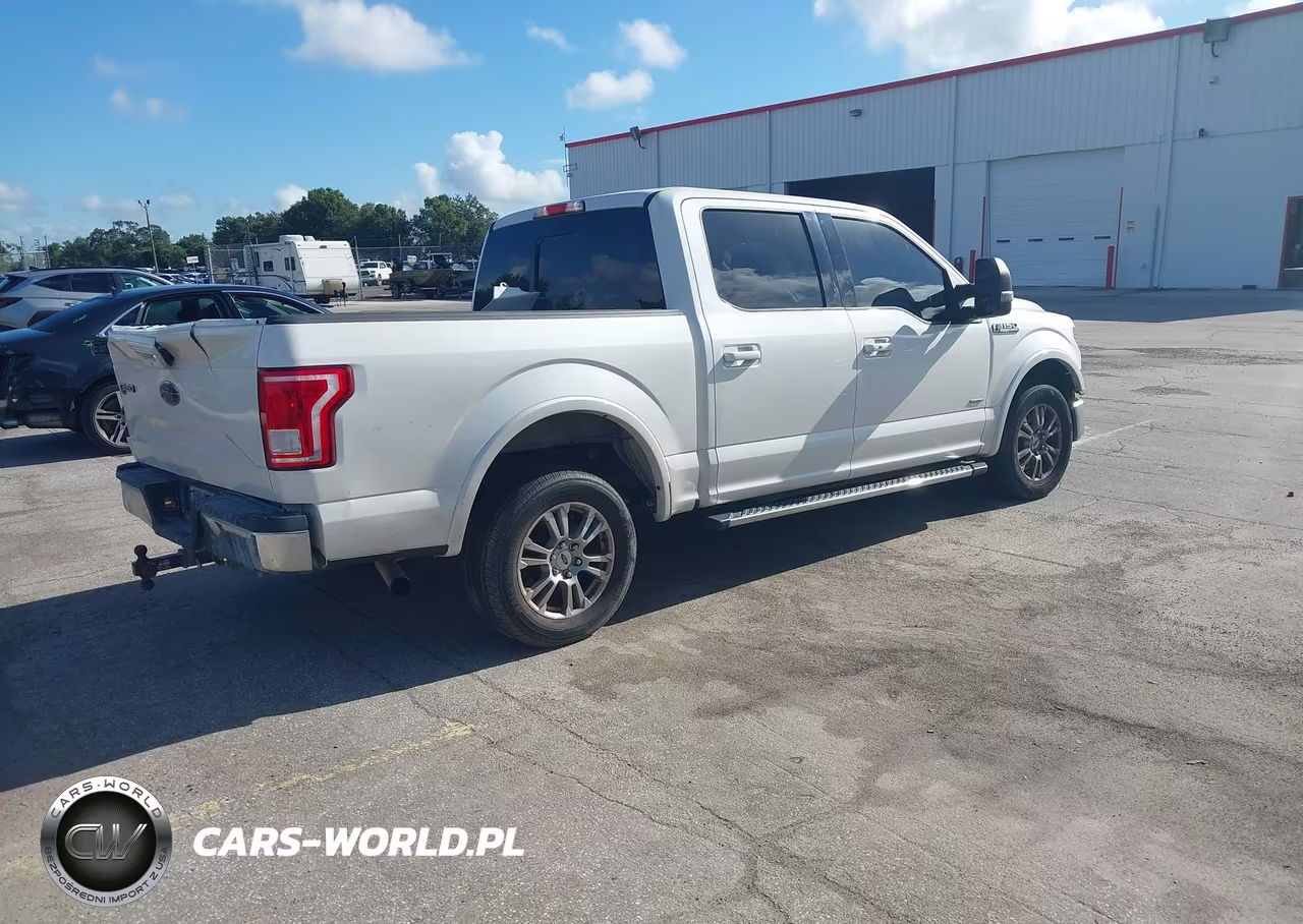 2016 Ford F-150 Lariat VIN:1FTEW1CG0GFB20469 - 4