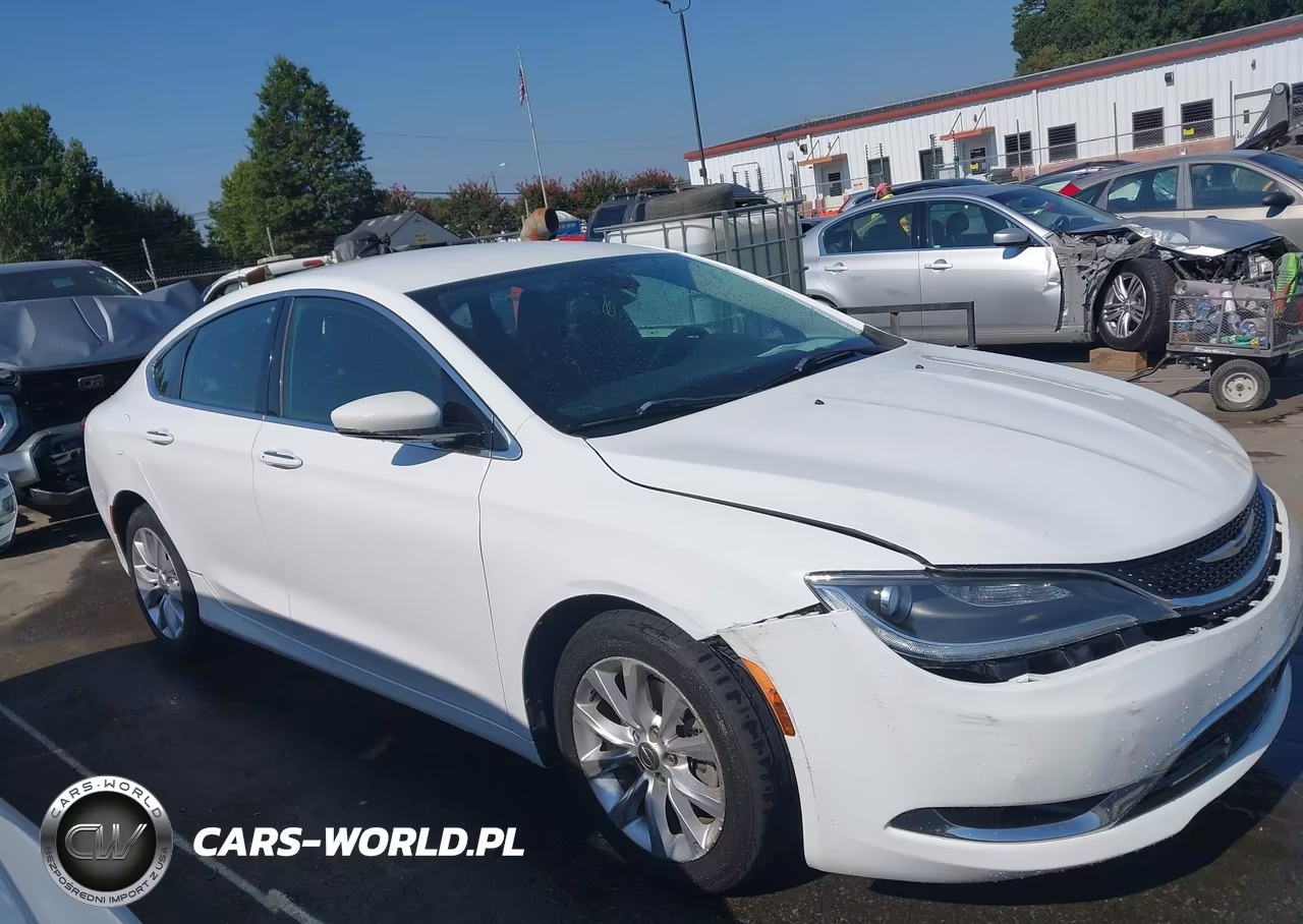 2015 Chrysler 200 C VIN:1C3CCCCB3FN592433 - 13