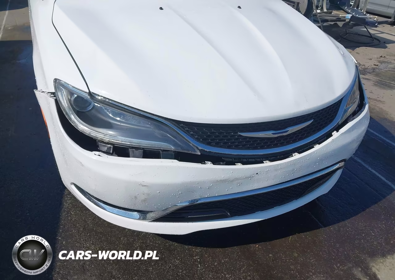 2015 Chrysler 200 C VIN:1C3CCCCB3FN592433 - 6