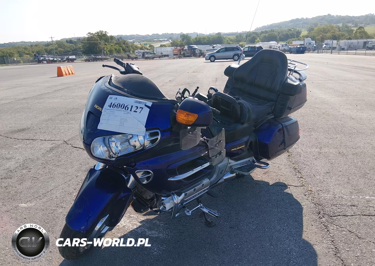 2002 Honda Gl1800 VIN:1HFSC470X2A105385 - 2