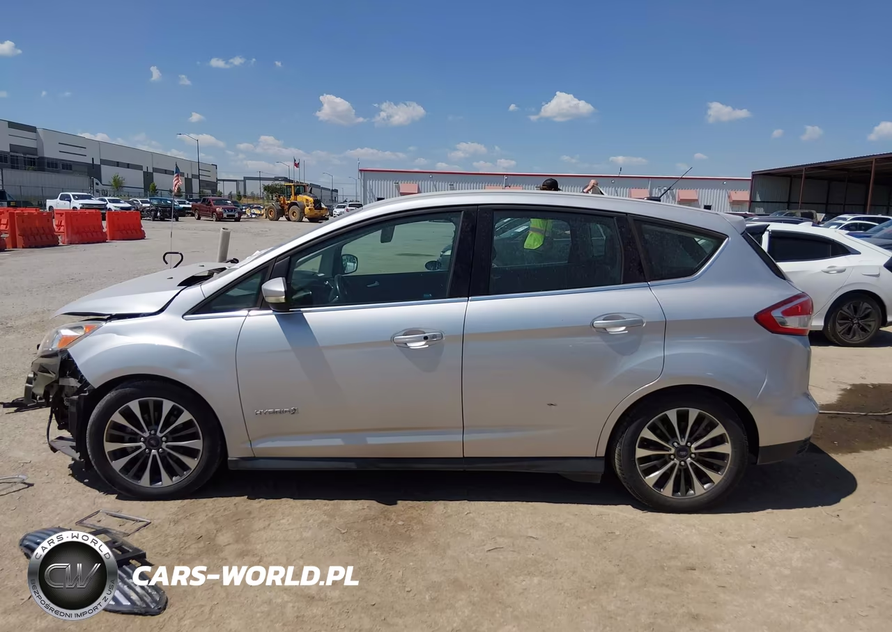 2017 Ford C-Max Hybrid Titanium VIN:1FADP5DU8HL113184 - 15