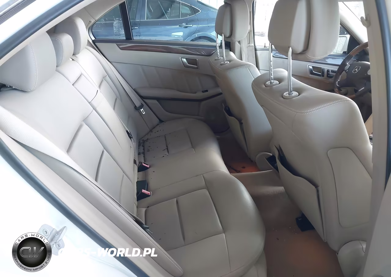 2012 Mercedes-Benz E 350 VIN:WDDHF5KB5CA586261 - 8