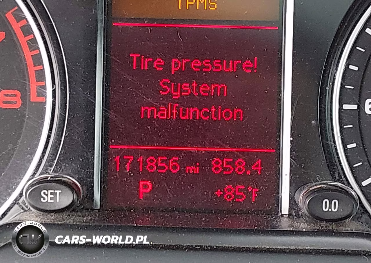 2011 Audi Q5 2.0T Premium VIN:WA1LFAFP9BA047752 - 14
