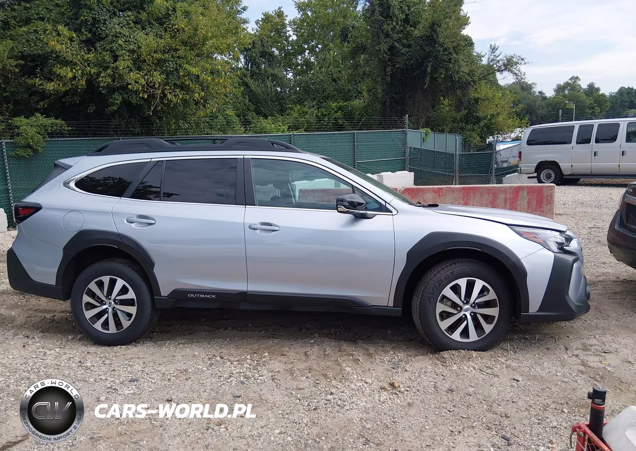 2025 Subaru Outback Premium VIN:4S4BTADC8S3282086 - 13