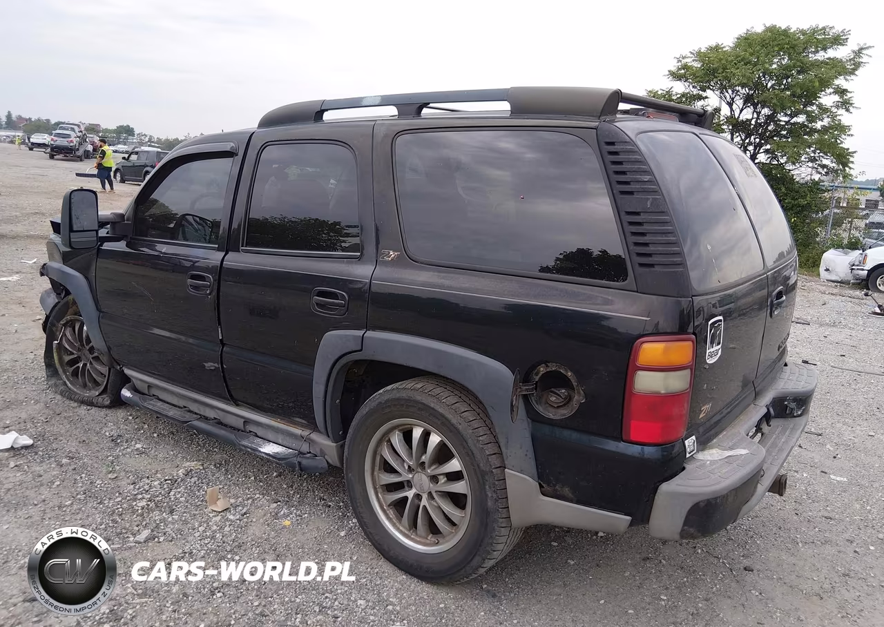 2002 Chevrolet Tahoe Z71 VIN:1GNEK13Z92R218511 - 3