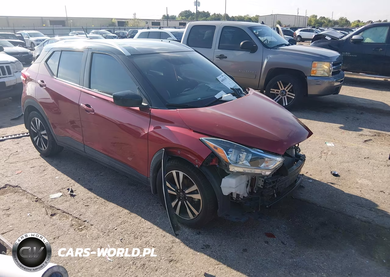 2019 Nissan Kicks S-Sr-Sv