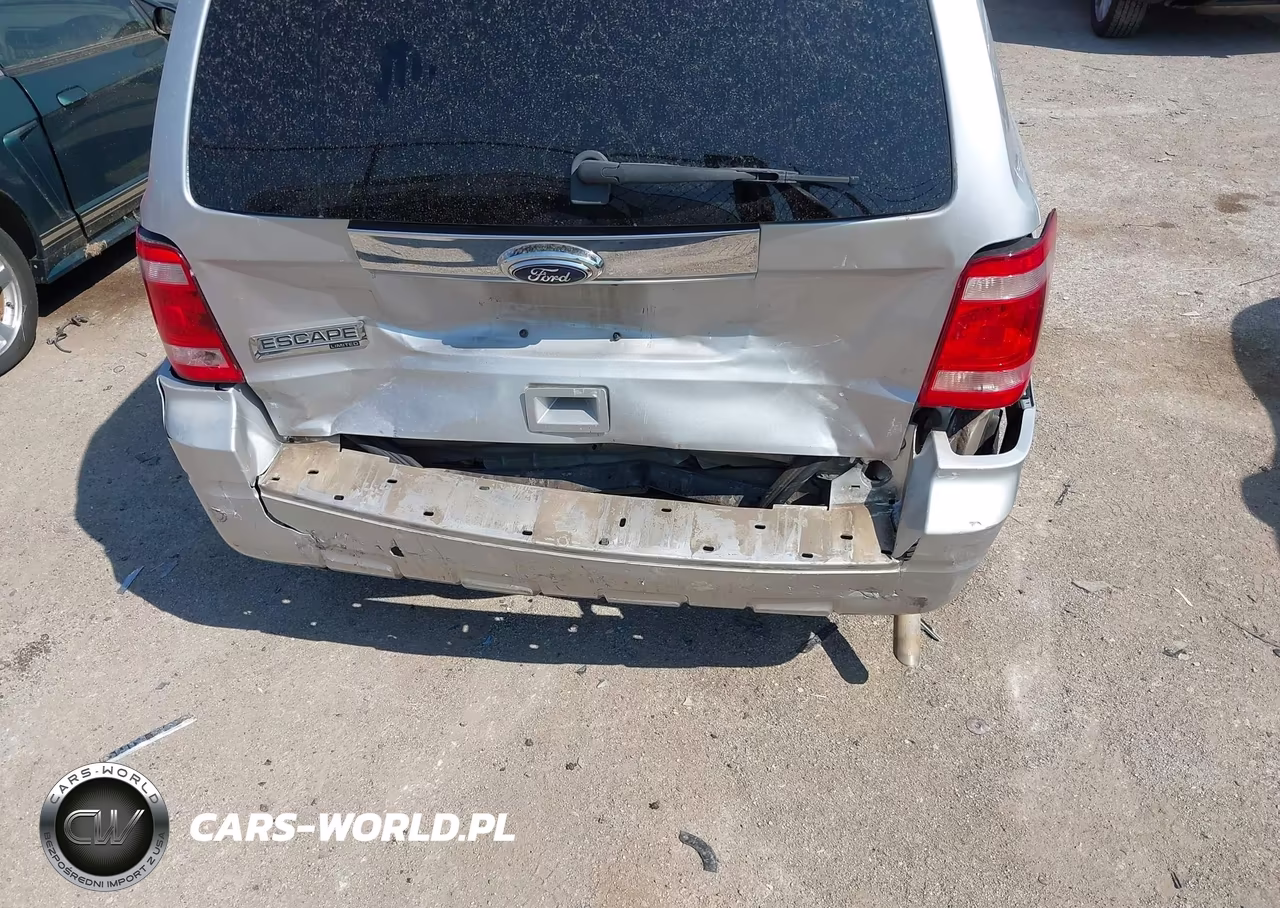 2010 Ford Escape Limited VIN:1FMCU0E77AKD45177 - 12