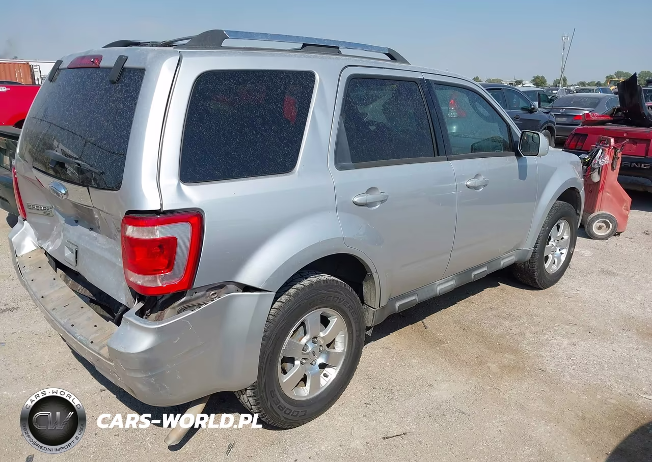 2010 Ford Escape Limited VIN:1FMCU0E77AKD45177 - 4