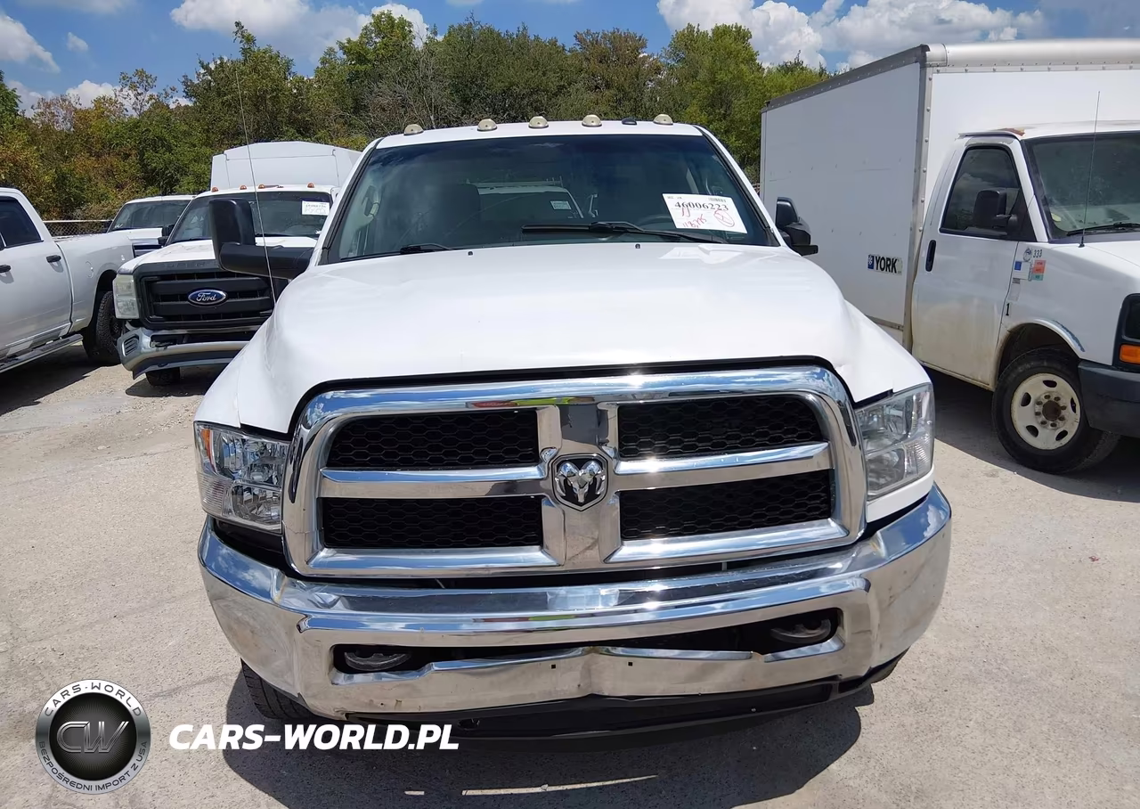 2017 Ram 3500 Tradesman 4X4 8' Box VIN:3C63RRGLXHG786251 - 15