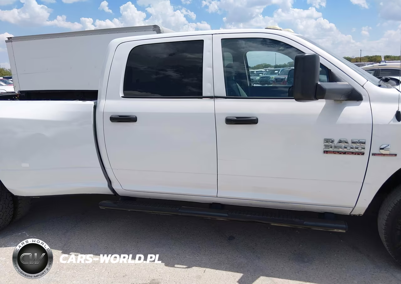 2017 Ram 3500 Tradesman 4X4 8' Box VIN:3C63RRGLXHG786251 - 16