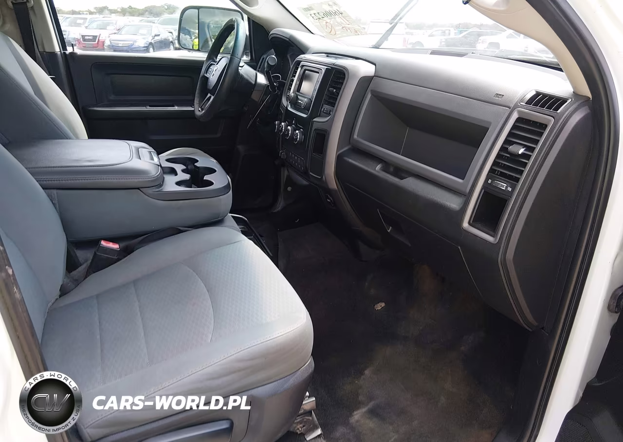 2017 Ram 3500 Tradesman 4X4 8' Box VIN:3C63RRGLXHG786251 - 6