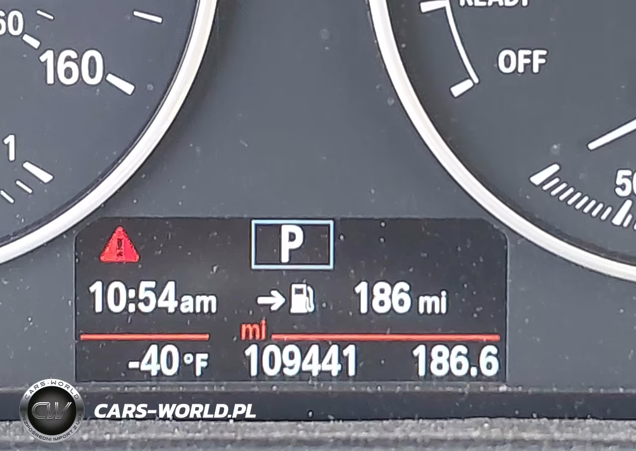 2017 BMW X1 xDrive28I VIN:WBXHT3Z32H4A56864 - 16