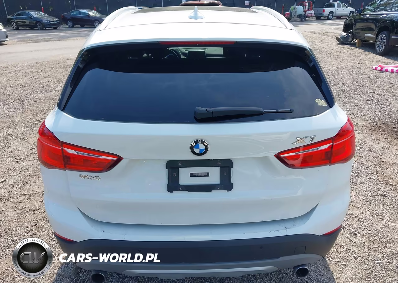 2017 BMW X1 xDrive28I VIN:WBXHT3Z32H4A56864 - 17