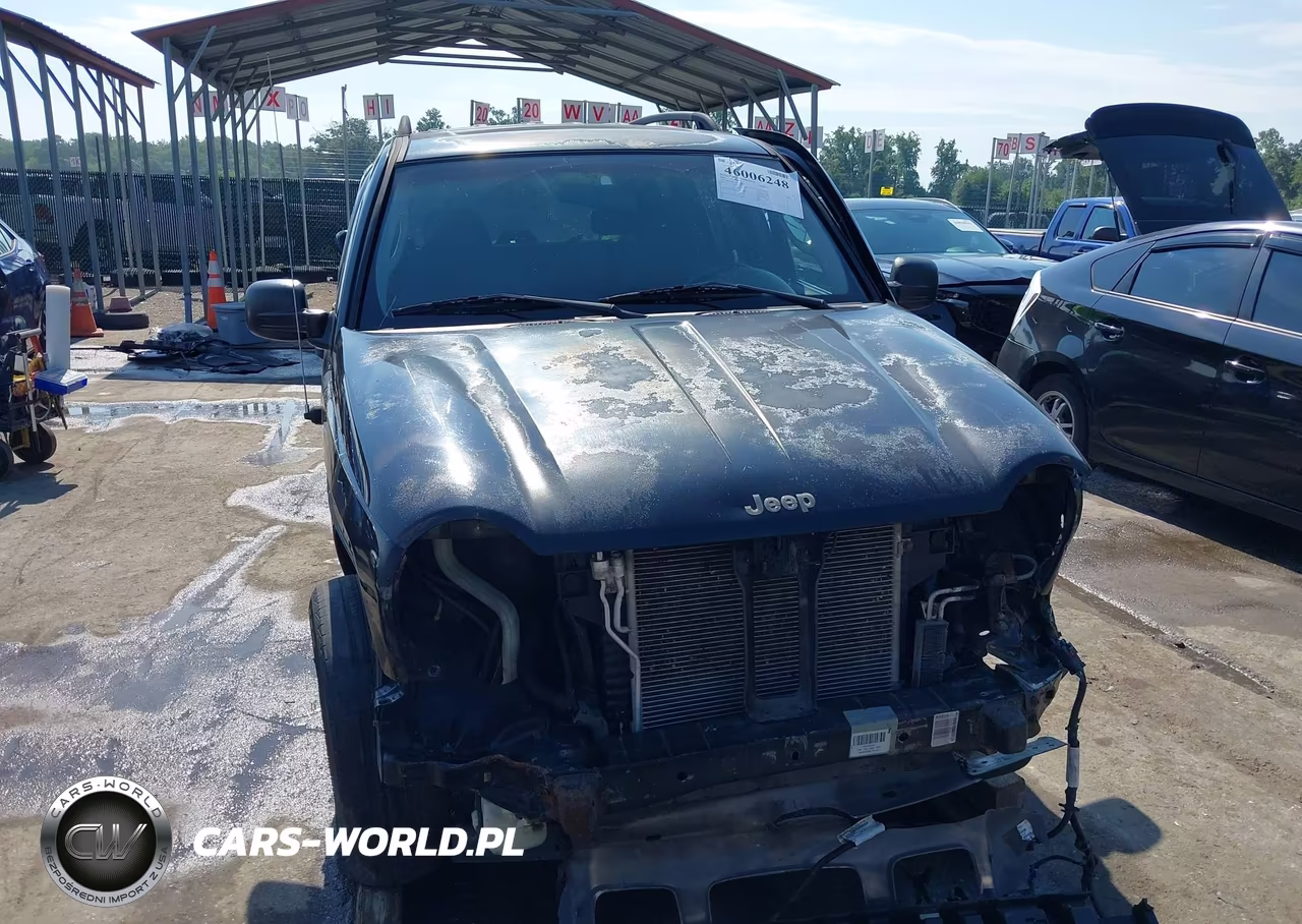 2002 Jeep Liberty Sport VIN:1J4GL48K22W255830 - 13
