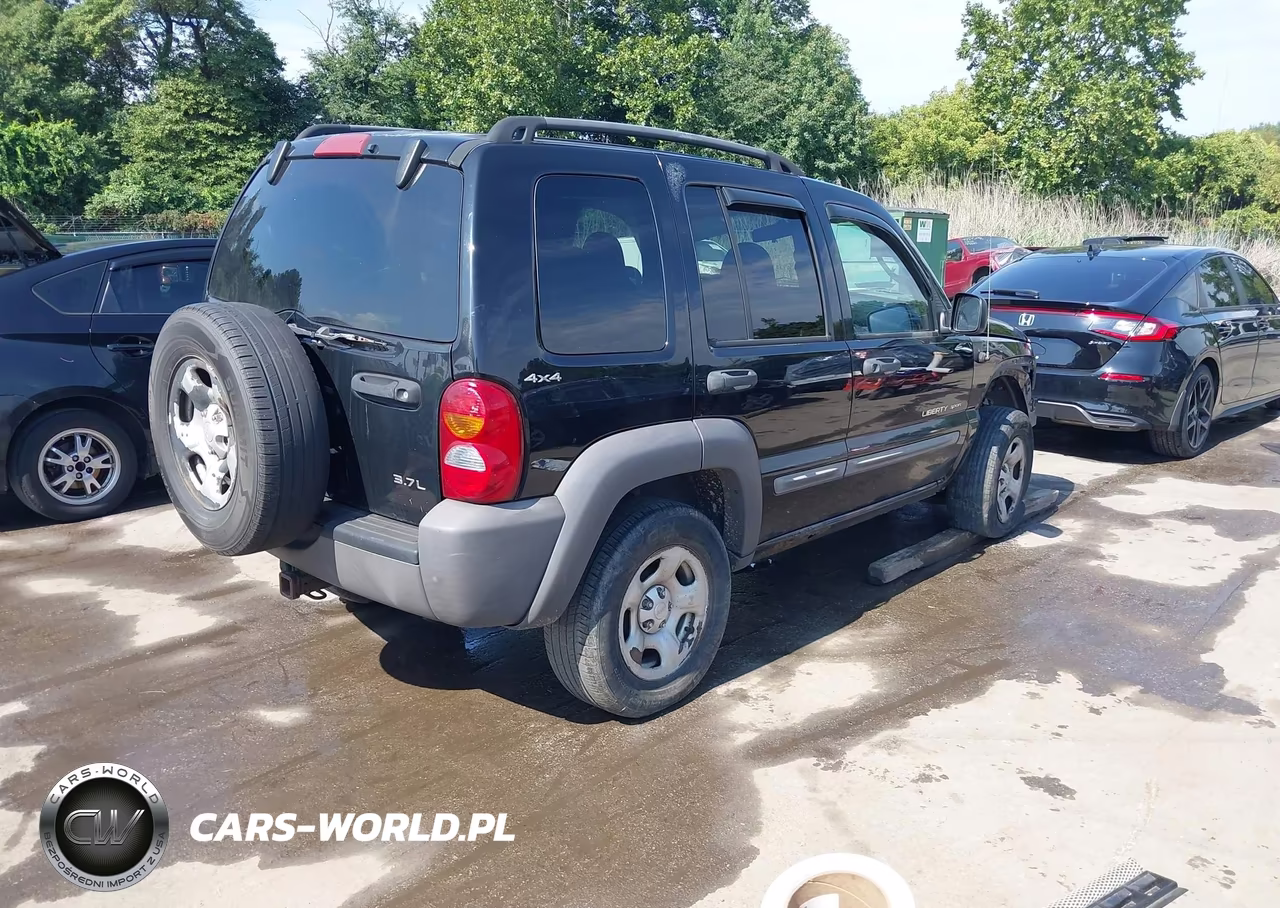 2002 Jeep Liberty Sport VIN:1J4GL48K22W255830 - 4